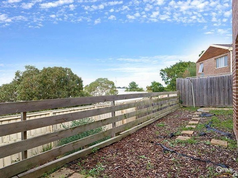 29/52-54 Shinners Ave, Berwick VIC 3806