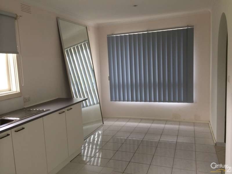 5 Kent Court, Keysborough VIC 3173