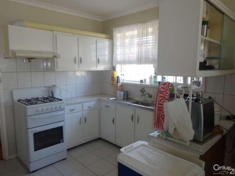 1 McKirdy Street, Springvale VIC 3171