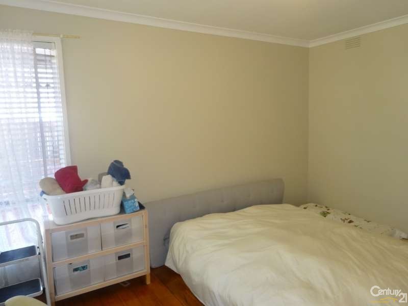 1 McKirdy Street, Springvale VIC 3171