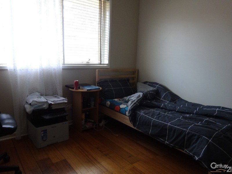 1 McKirdy Street, Springvale VIC 3171