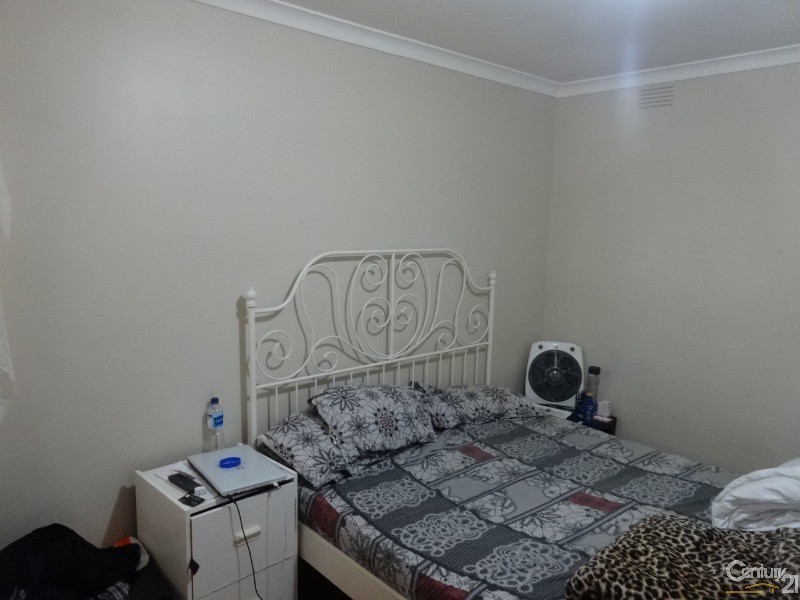 1 McKirdy Street, Springvale VIC 3171