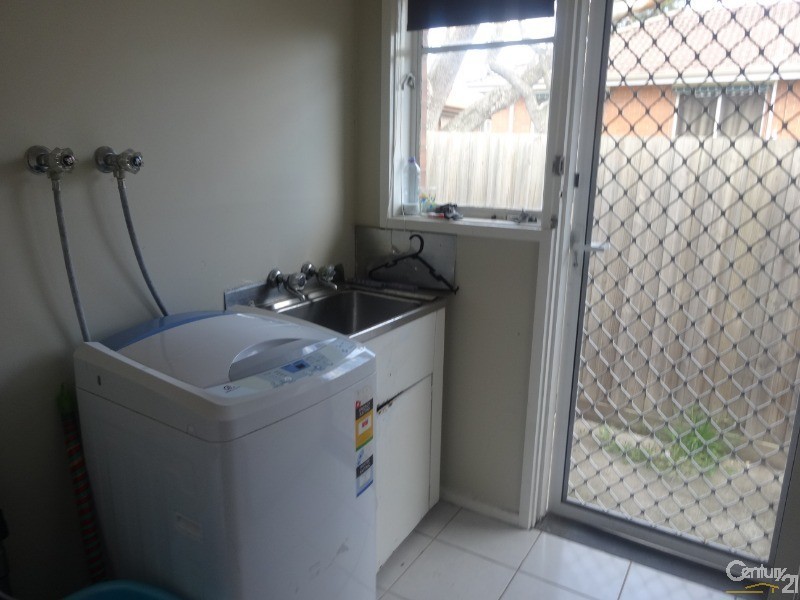 1 McKirdy Street, Springvale VIC 3171