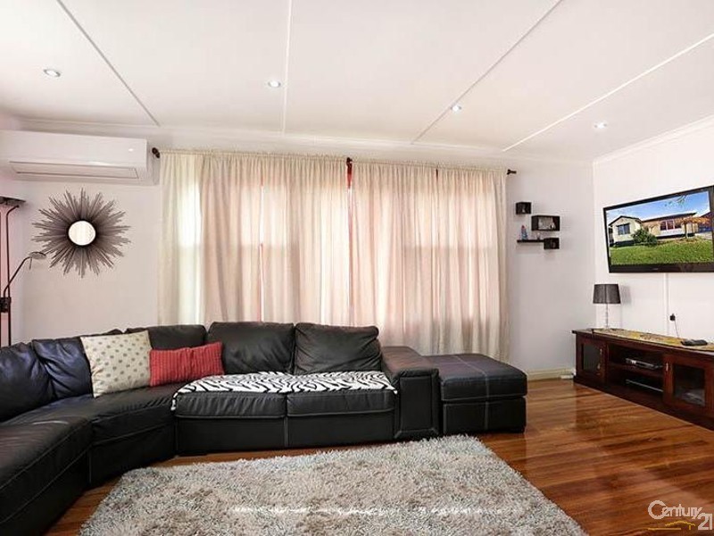 34 Crimson Drive, Doveton VIC 3177