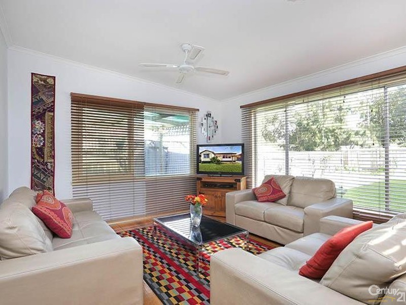 34 Crimson Drive, Doveton VIC 3177