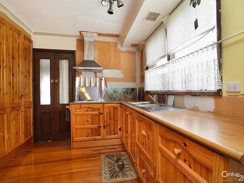 14 Waitara Ave, Keysborough VIC 3173