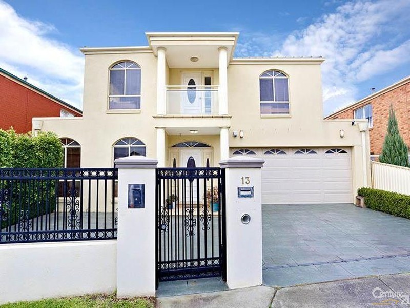 13 Ruby Place, Springvale VIC 3171