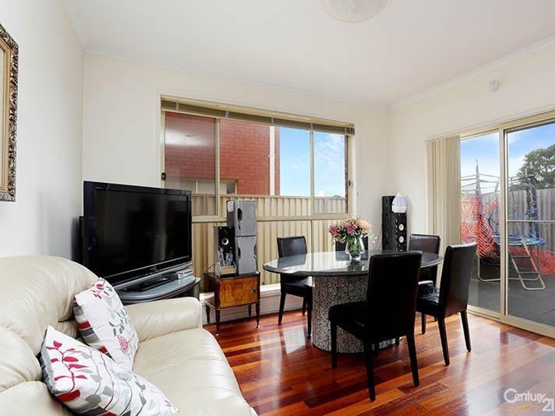 13 Ruby Place, Springvale VIC 3171