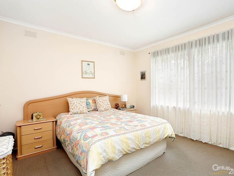 5 and 5A Bloomfield Road, Noble Park VIC 3174