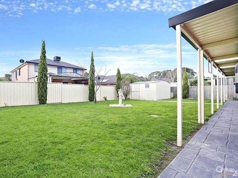 32 Durack Ave, Lynbrook VIC 3975