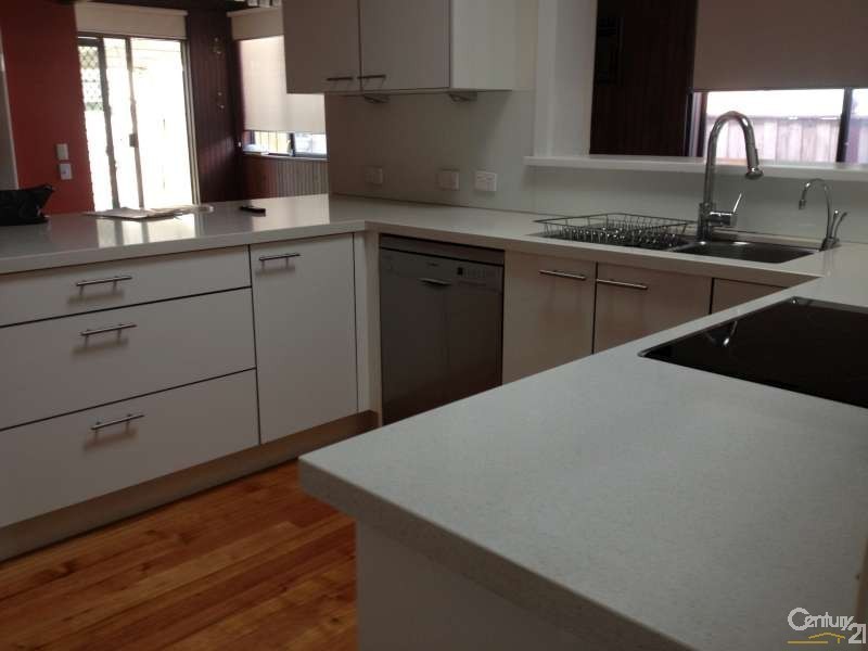 47 Aberdeen Drive, Dandenong North VIC 3175