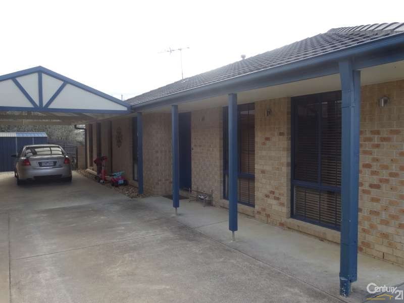 19 Luca Place, Pakenham VIC 3810