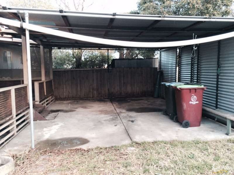 1 Kanooka Grove, Doveton VIC 3177