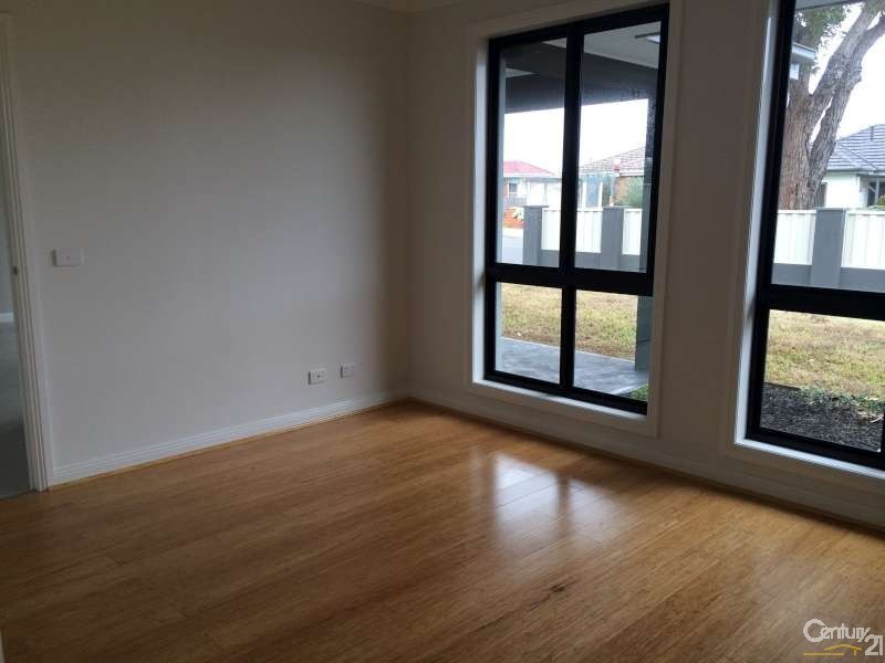 1/5 Athol Road, Noble Park VIC 3174