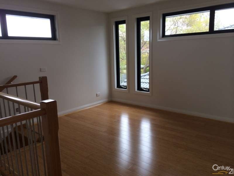 1/5 Athol Road, Noble Park VIC 3174