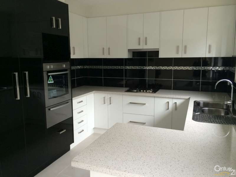 2/5 Athol Road, Noble Park VIC 3174