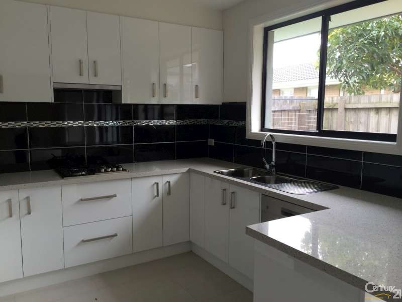 2/5 Athol Road, Noble Park VIC 3174