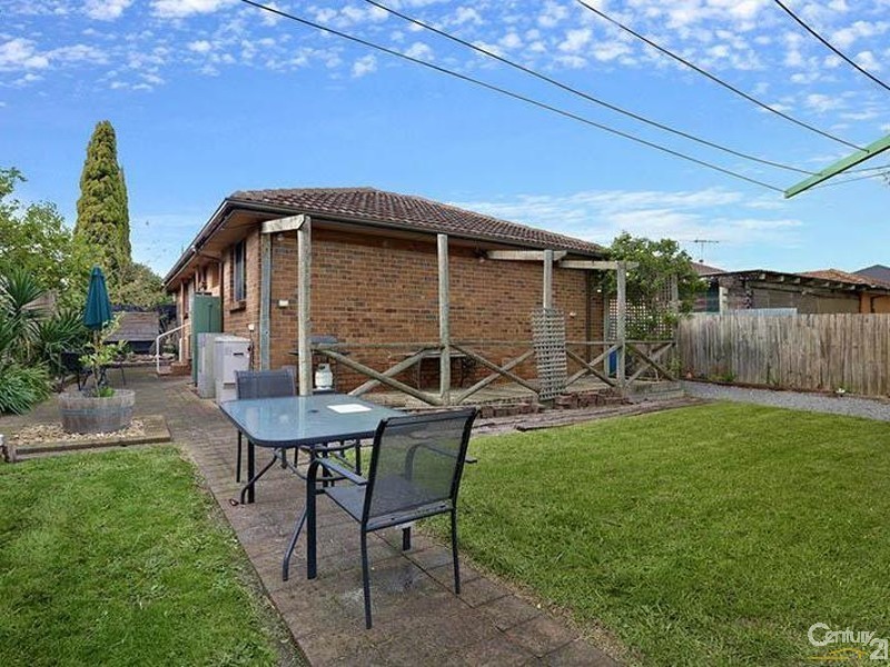 104 Bloomfield Road, Keysborough VIC 3173