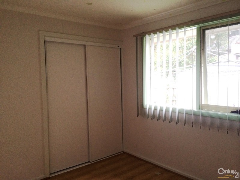 33 Eagle Drive, Noble Park North VIC 3174