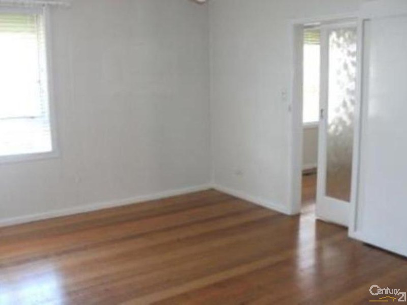 3/4 Leonard Street, Dandenong VIC 3175