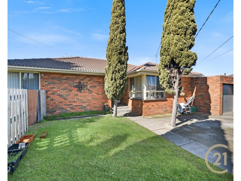 1 Southdowne Close, Springvale VIC 3171