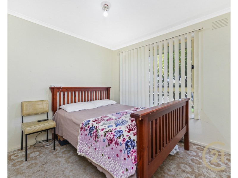 1 Southdowne Close, Springvale VIC 3171