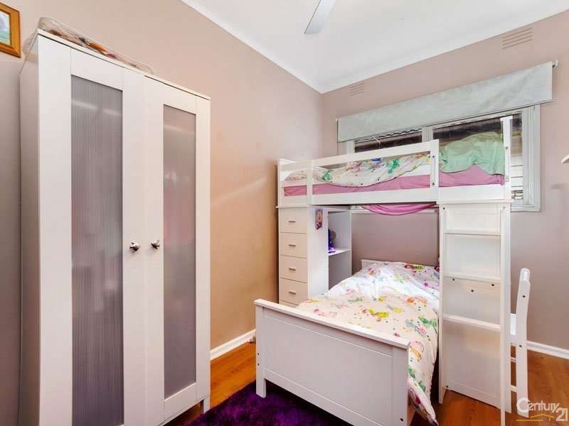 5 Neale Street, Springvale VIC 3171