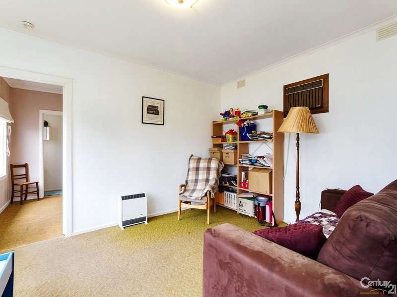 5 Neale Street, Springvale VIC 3171