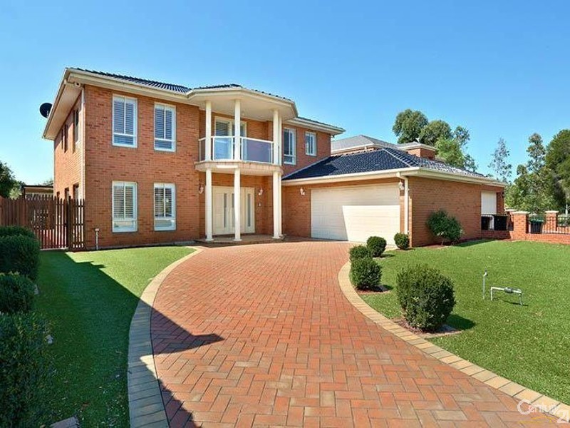 5 Wattlebird Court, Dingley Village VIC 3172