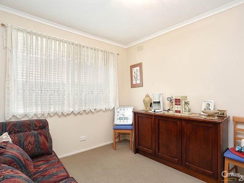 5 Bloomfield Road, Noble Park VIC 3174