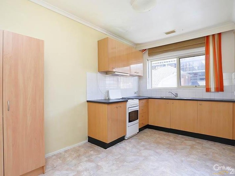 15/16 Close Ave, Dandenong VIC 3175