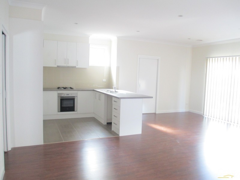 2/3 Tyree Avenue, Springvale VIC 3171