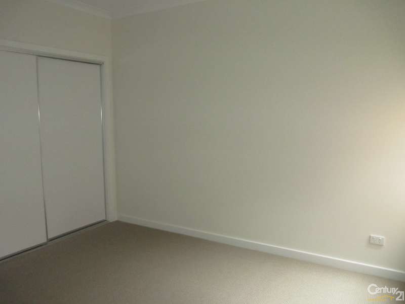 2/3 Tyree Avenue, Springvale VIC 3171