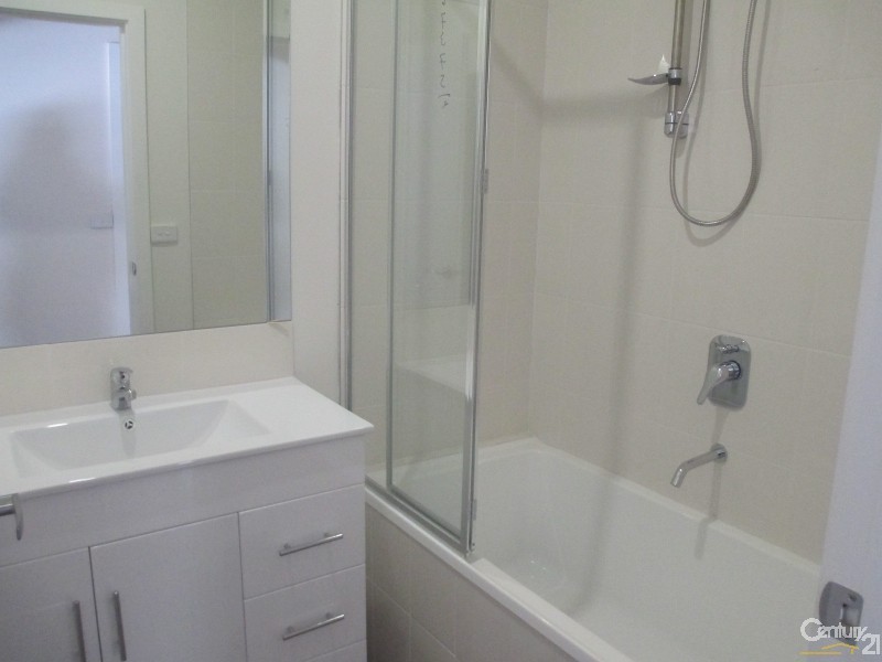 2/3 Tyree Avenue, Springvale VIC 3171