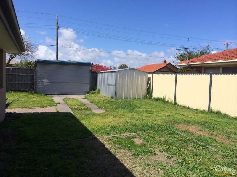 2 Sunnyvale Crescent, Keysborough VIC 3173