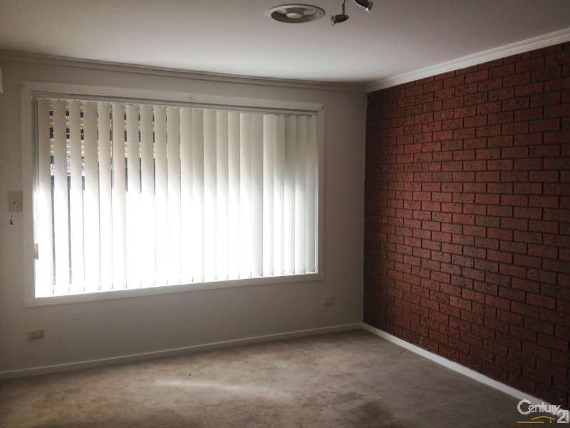 2/43 Canberra Avenue, Dandenong VIC 3175