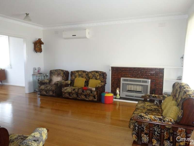 2 Helen Court, Noble Park VIC 3174