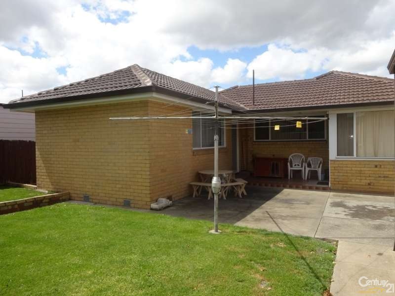 2 Helen Court, Noble Park VIC 3174