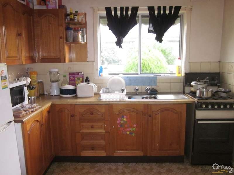 7 Erica Street, Springvale VIC 3171