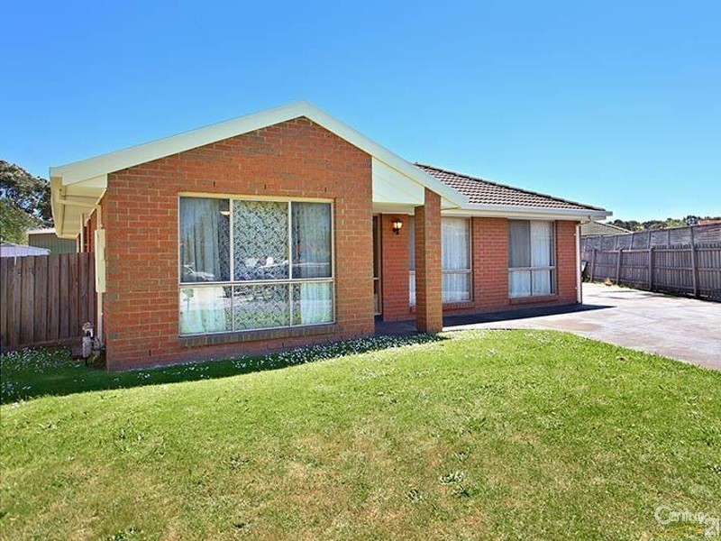 4 Alema Court, Narre Warren South VIC 3805