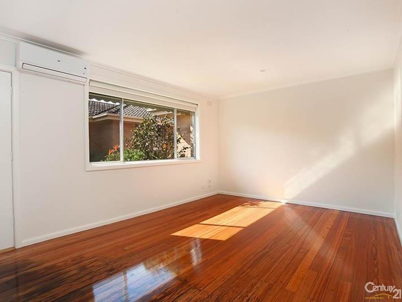 2/17 Jenkins Street, Noble Park VIC 3174