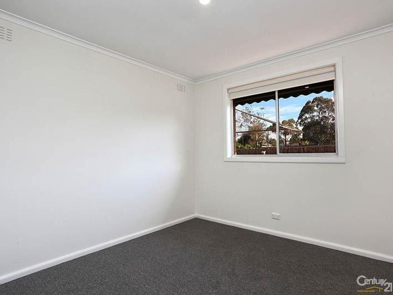2/17 Jenkins Street, Noble Park VIC 3174