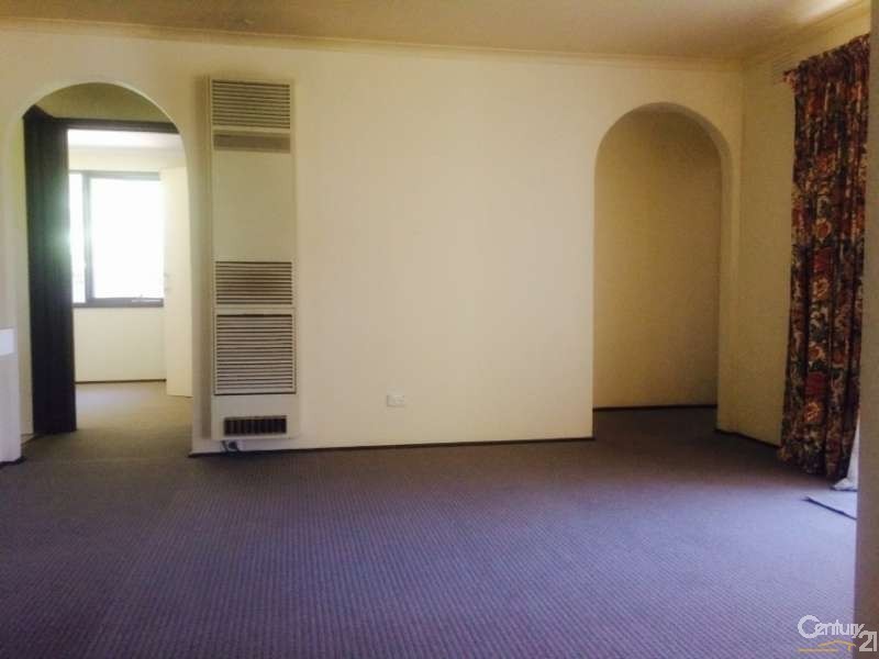 34  Birrong Ave, Noble Park VIC 3174