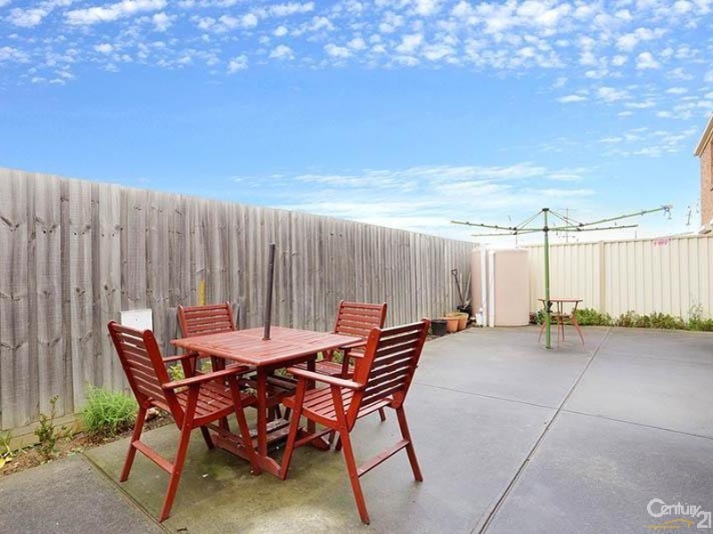 13 Ruby Place, Springvale VIC 3171