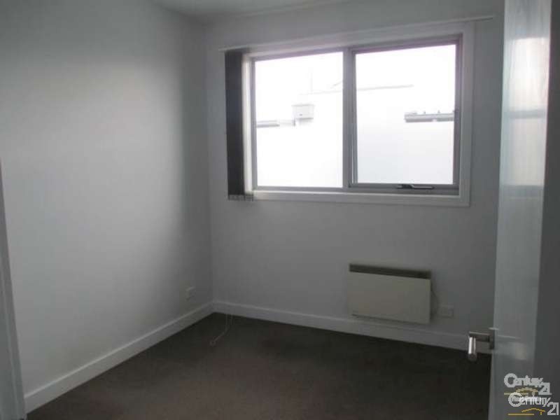 6/1426 Centre Road, Clayton South VIC 3169