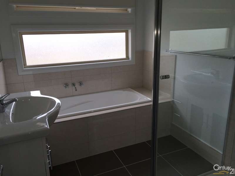 13 Alfred Street, Noble Park VIC 3174