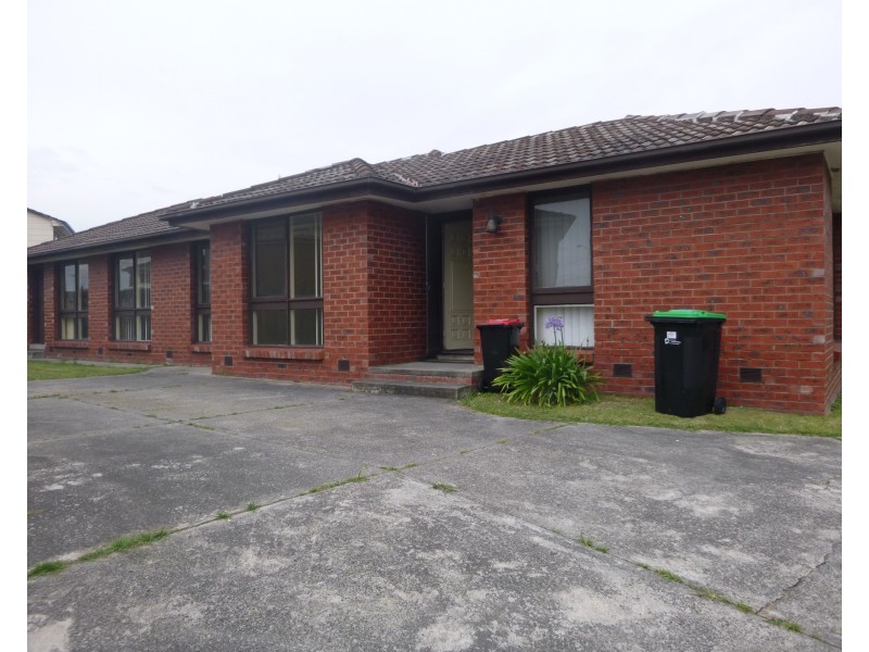 115 Kingsclere Avenue, Keysborough VIC 3173