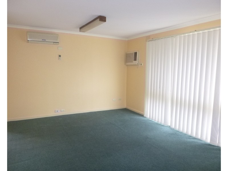 115 Kingsclere Avenue, Keysborough VIC 3173