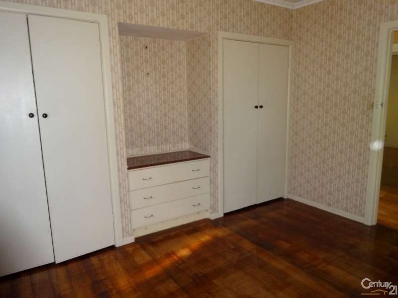 4 Roberta Street, Dandenong VIC 3175