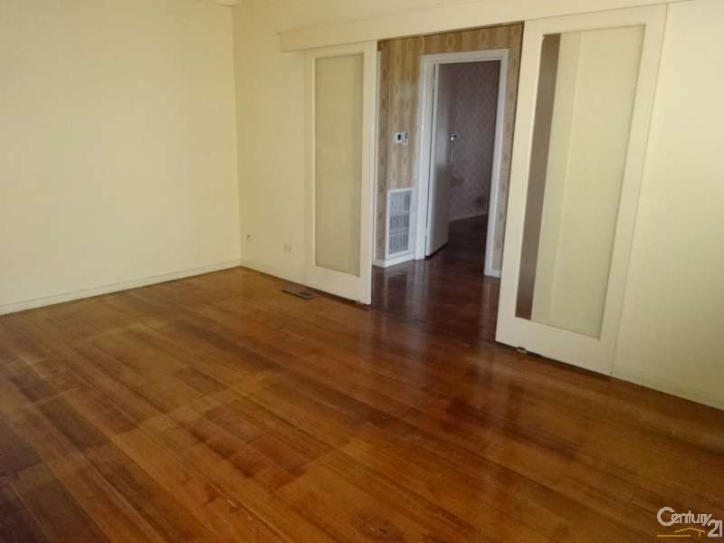 4 Roberta Street, Dandenong VIC 3175